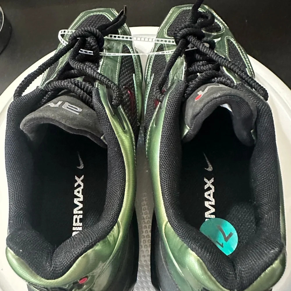 🆕Nike Air Max Muse Metallic Oil Green Sneakers